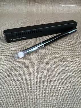 NIB concealor brush